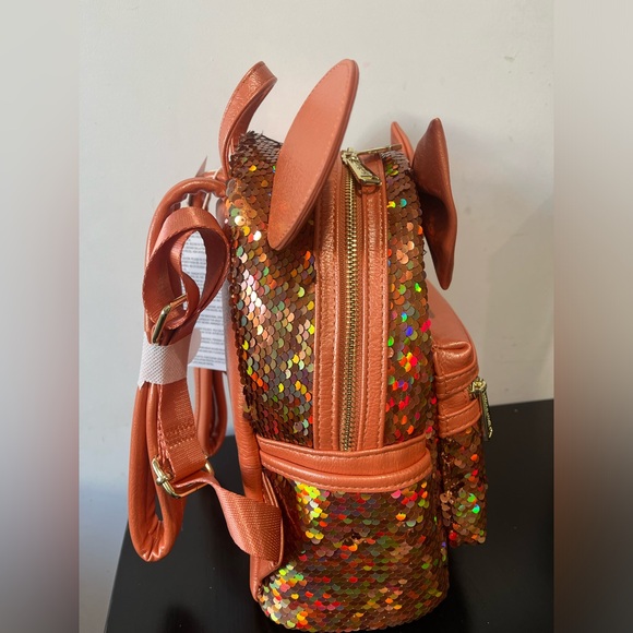 Disney Parks Loungefly Minnie Mouse Sequined Peach Punch Mini Backpack - Picture 4 of 8